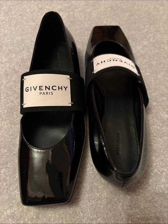 Givenchy Shoes - Brand New Givenchy Black Patent Leather Logo Strap Flats with White Logo Patch